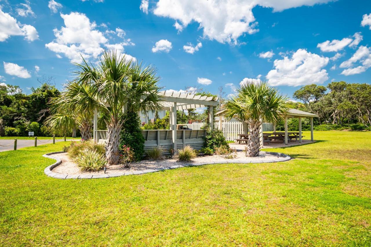 Sunset Blvd Villa Caswell Beach Exterior photo